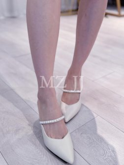 SD12070WH Sandals