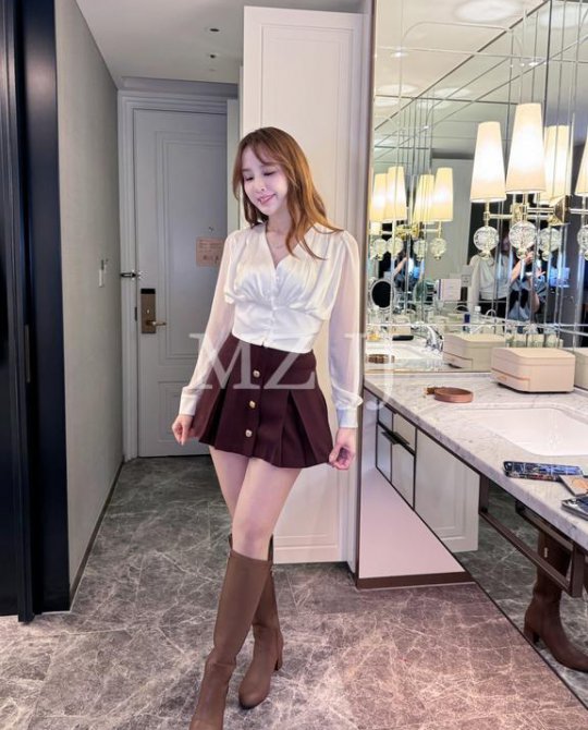 SK12139WI Skirt